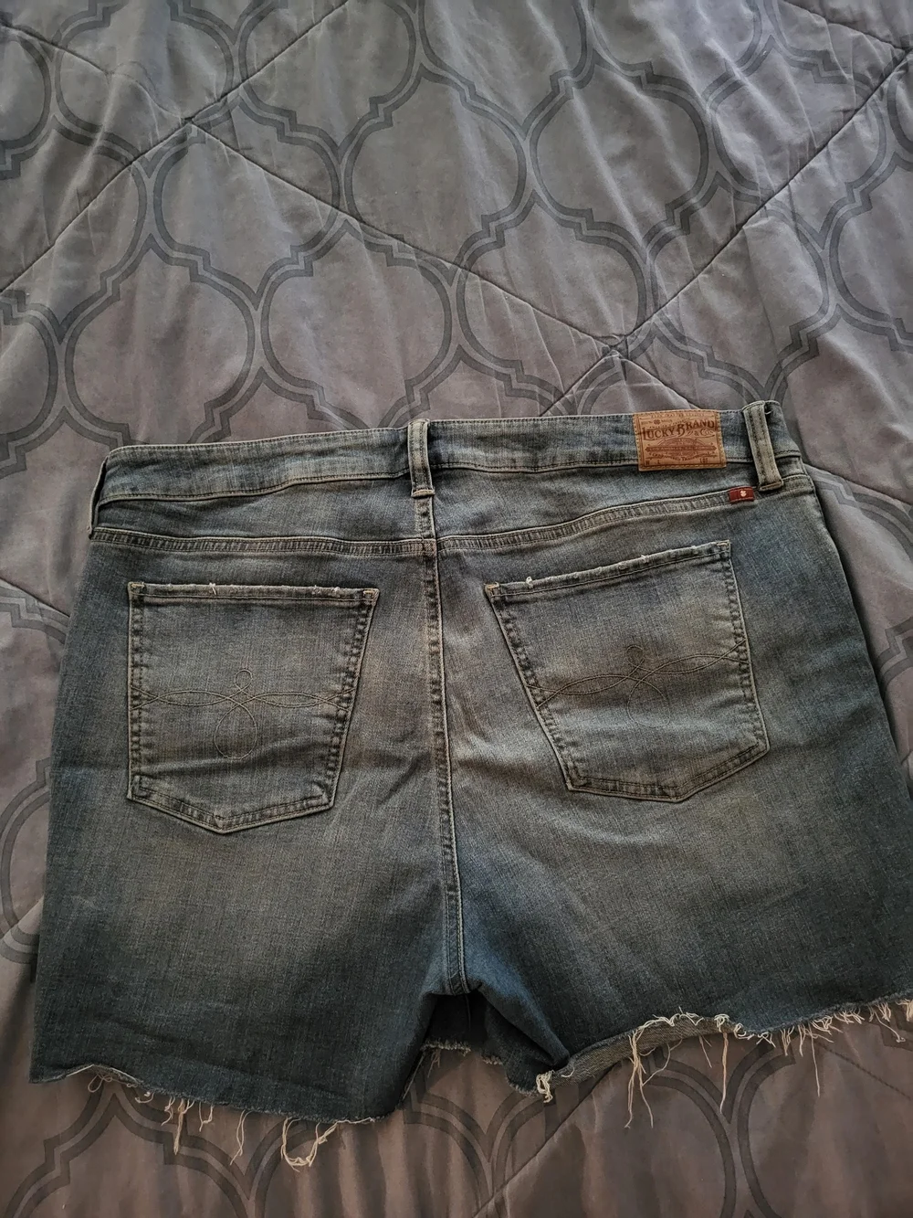 Lucky Brand Shorts~Ginger Bermuda~Size 18.